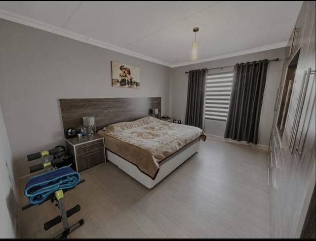 2 BEDROOM APARTMENT FOR SALE IN RYNFIELD